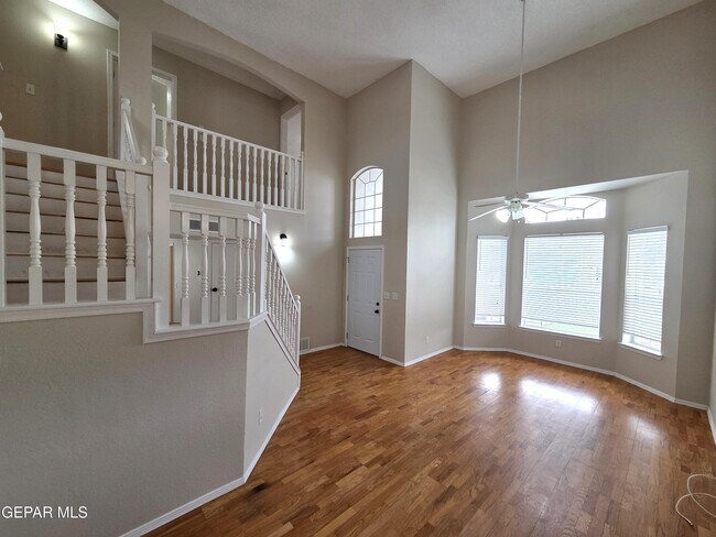 Building Photo - 12640 Gilded Sun Dr
