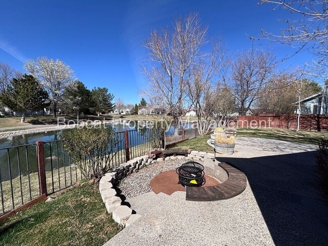 Building Photo - 1054 Camellia Ct