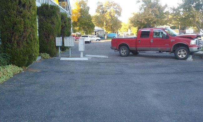 Building Photo - 44 6th St W