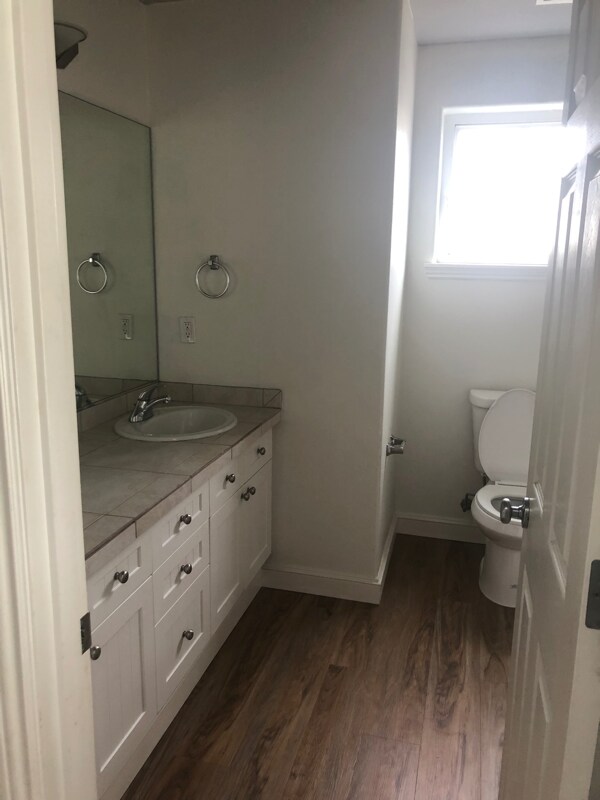 Building Photo - 4604 SE 21st Terrace