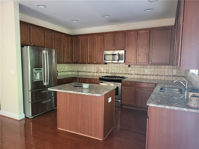 Building Photo - 1080 Colgan Ct