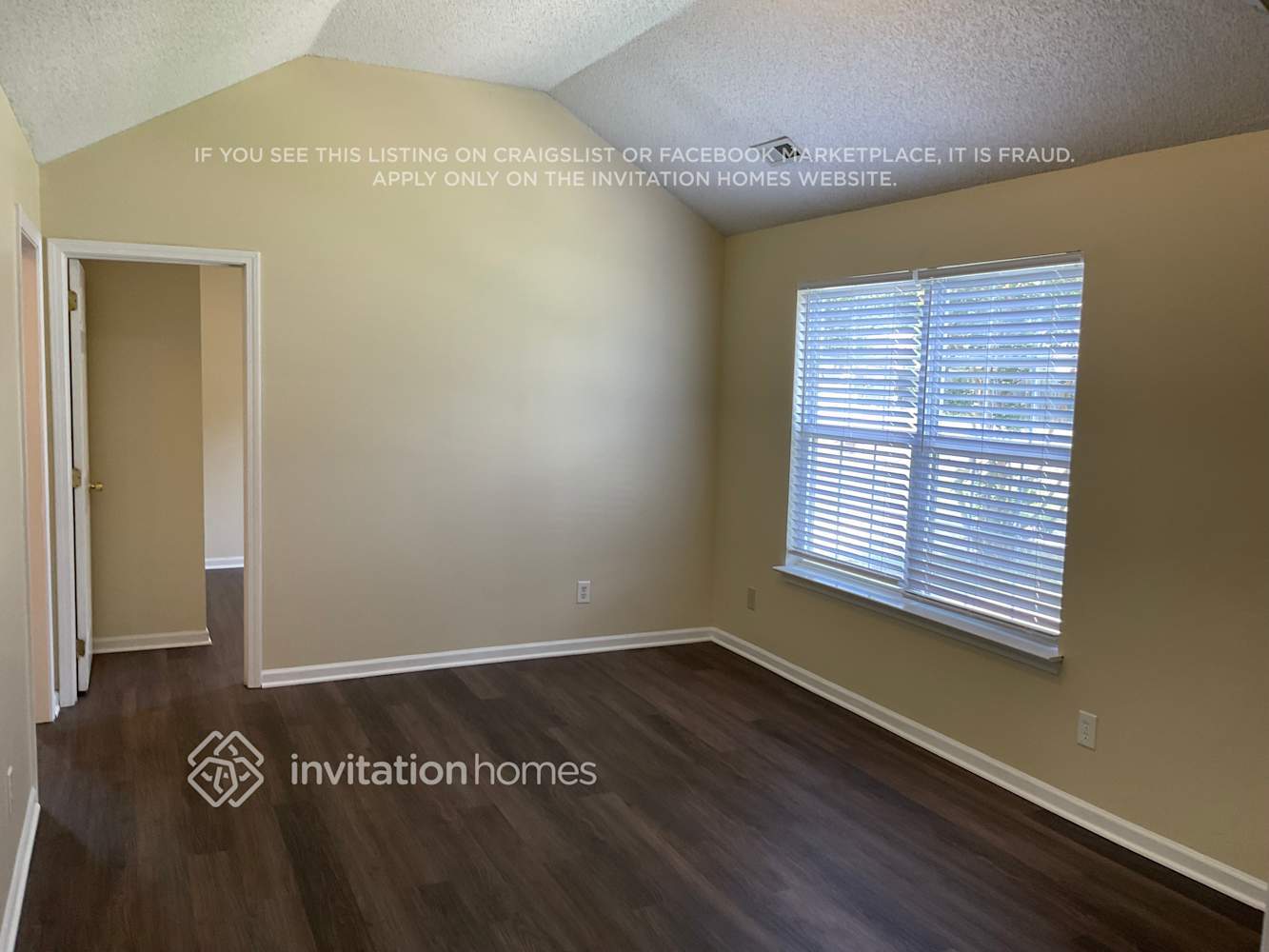 Building Photo - 7906 Lobilia Ln