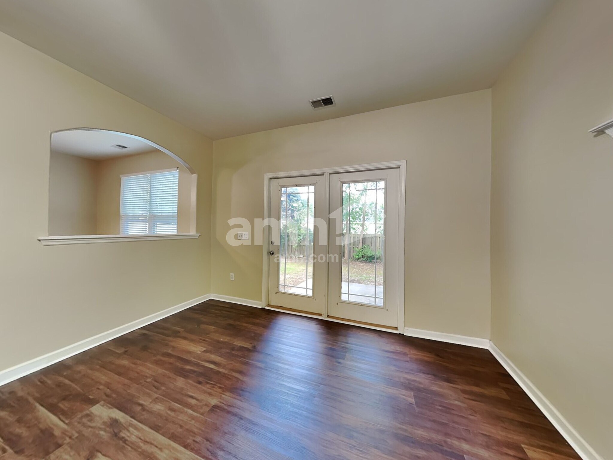Building Photo - 60 Summer Hill Way