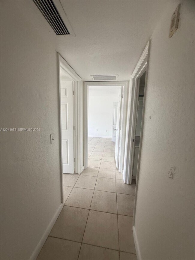 Building Photo - 15410 SW 284th St