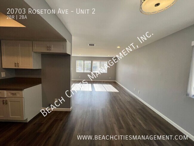 Building Photo - 20703 Roseton Ave