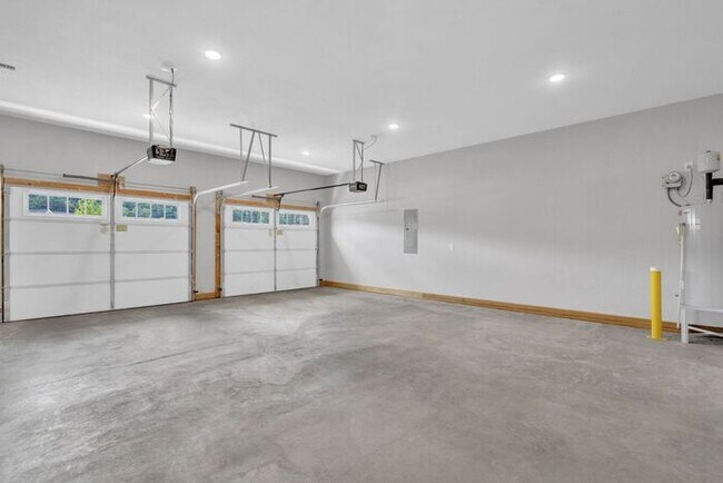 Building Photo - Wilson Knob View Condominiums