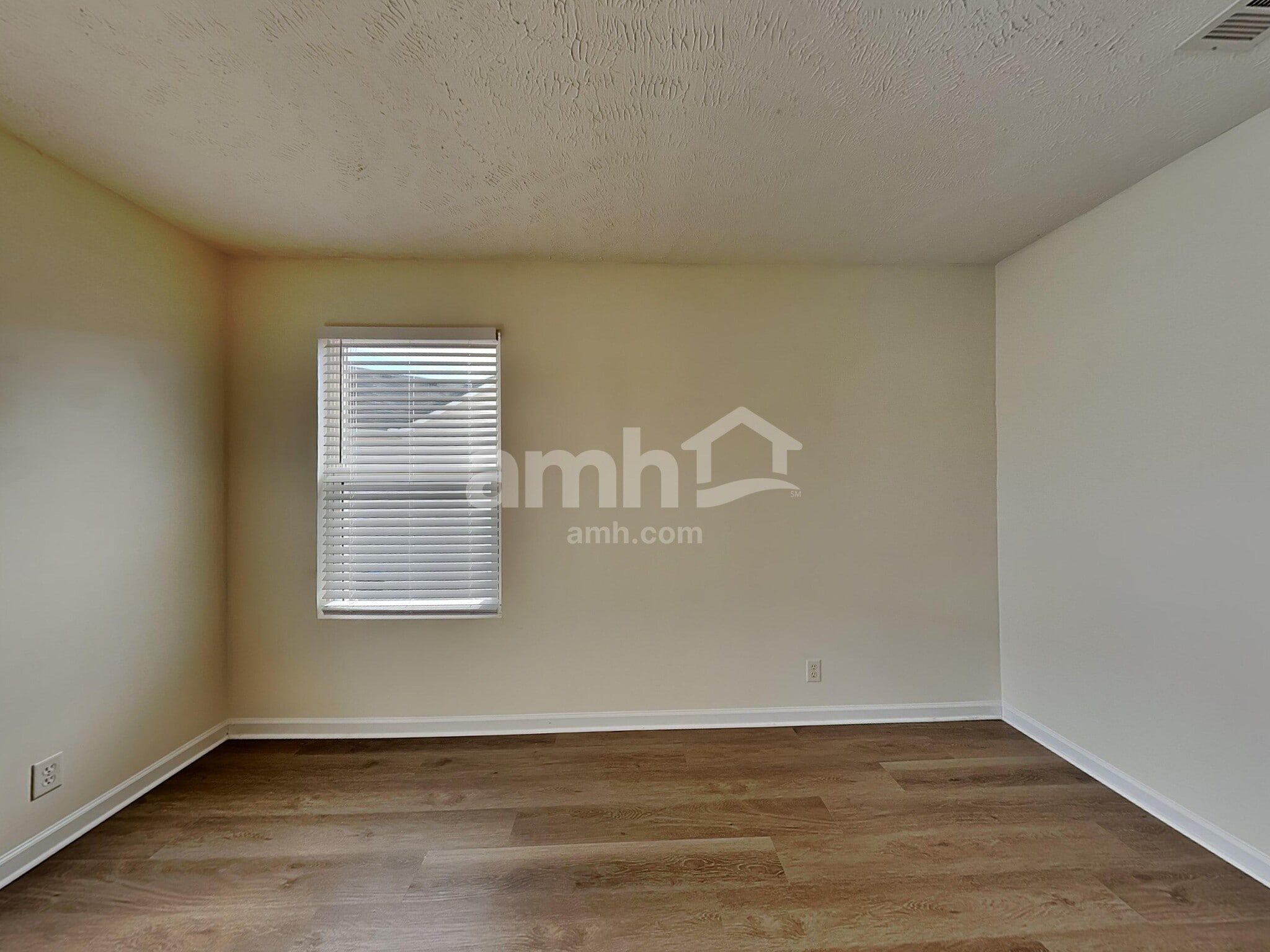 Building Photo - 1417 Prescott Ct