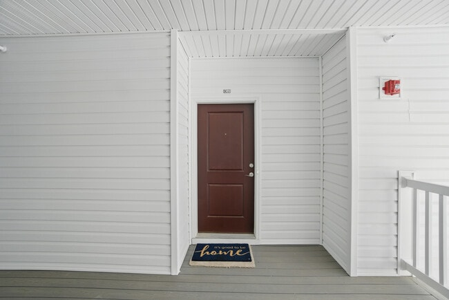 Building Photo - 1728 Vankar Dr