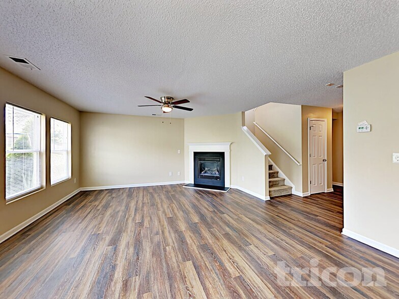 Building Photo - 4319 Stone Mountain Dr