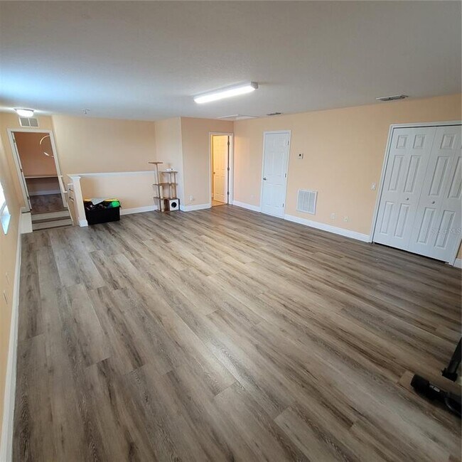 Building Photo - 10850 Breaking Rocks Dr