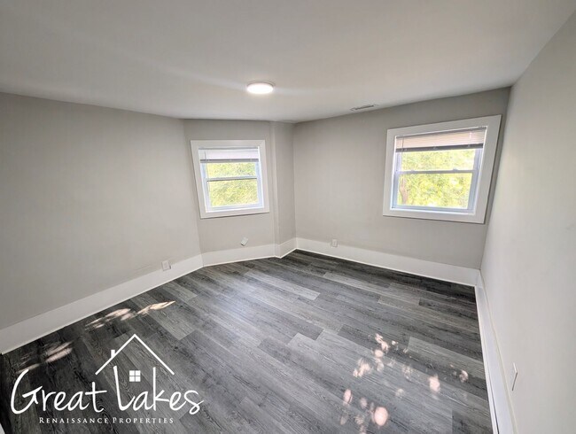 Building Photo - 4437 Avery St