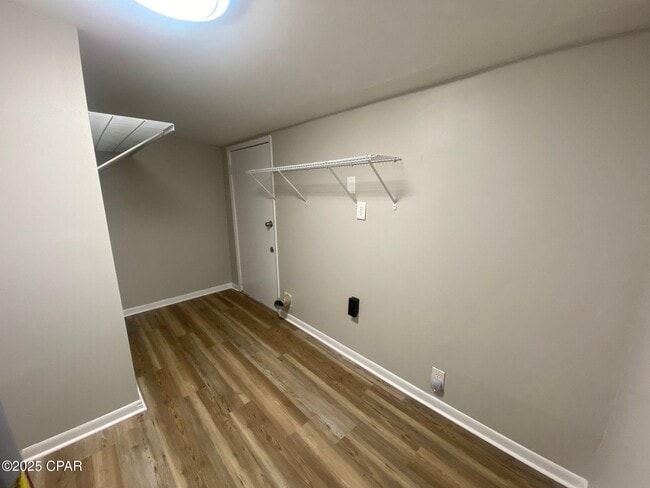 Building Photo - 374 Massalina Dr