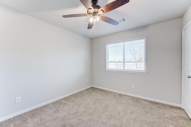 Building Photo - 5842 Adelaide River Dr