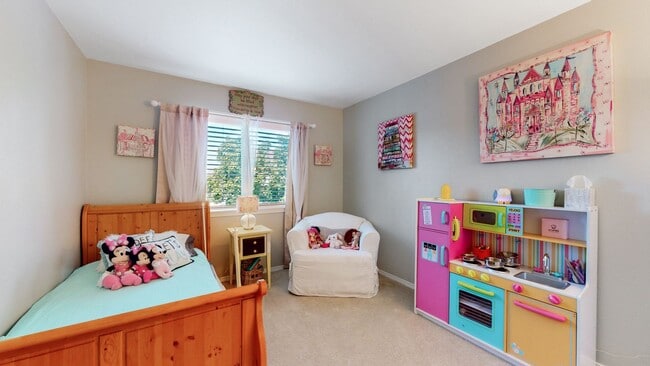 Building Photo - Stunning 3bd 3.5ba Home in the Mariana Butte Neighborhood