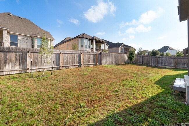 Building Photo - 12231 Old Gage Rnch