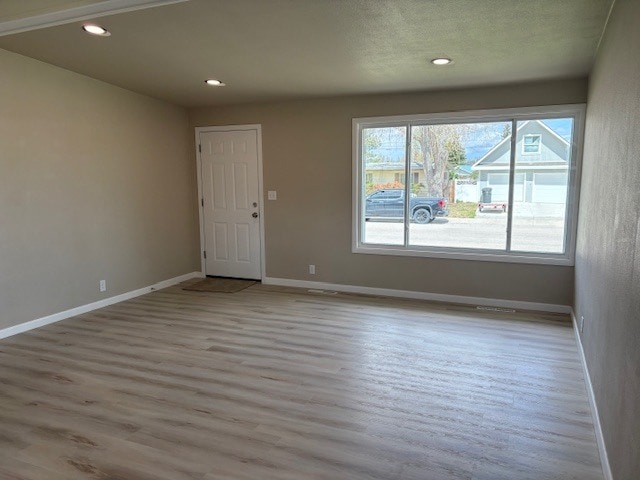 Building Photo - 2945 Windsor Pl