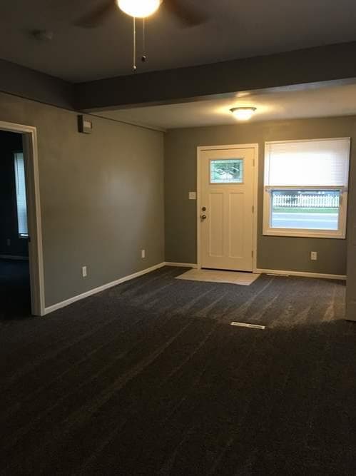 Building Photo - 212 S Albert Ave