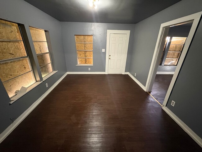 Building Photo - Bossier! 3 bedroom!