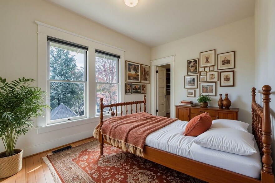 Bedroom 3 decorated - 4904 NE 16th Ave