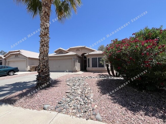 Building Photo - BEAUTIFUL 3 BEDROOM 2 BATHROOM HOME IN PEORIA