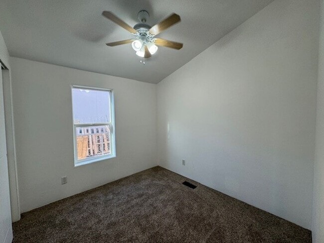 Building Photo - 3 BR house with fenced yard, Nu Paint, Carpet