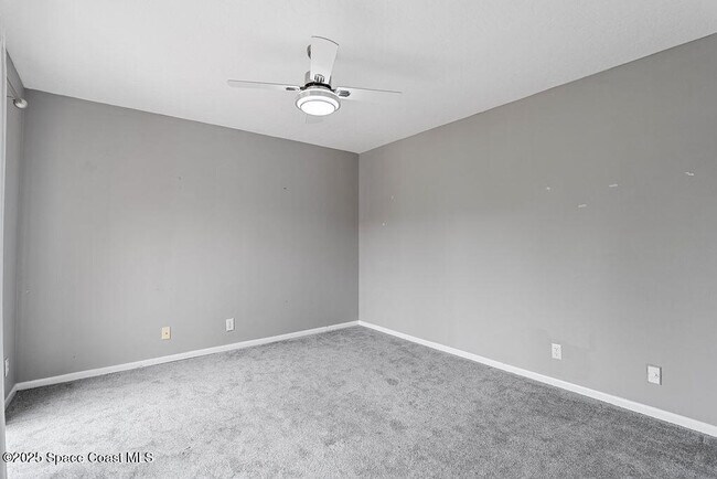 Building Photo - 1915 Patty Cir NE