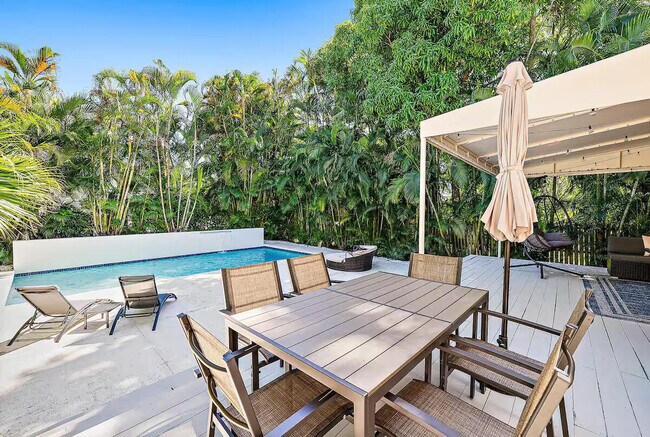 Building Photo - 4110 Washington Rd