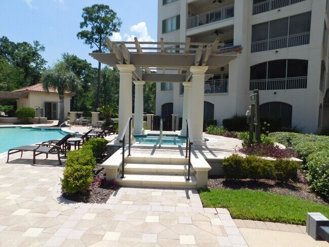 Building Photo - 9 Shelter Cove Ln