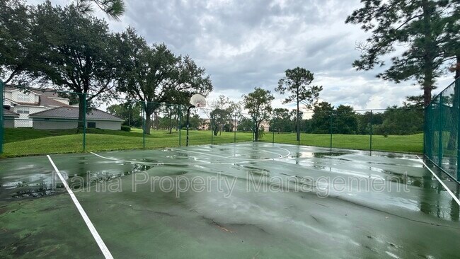 Building Photo - 13803 Fairway Island Dr