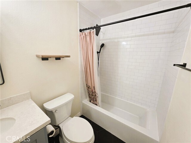 Building Photo - 18350 Hatteras St