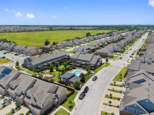 Building Photo - 3008 Grandview Dr