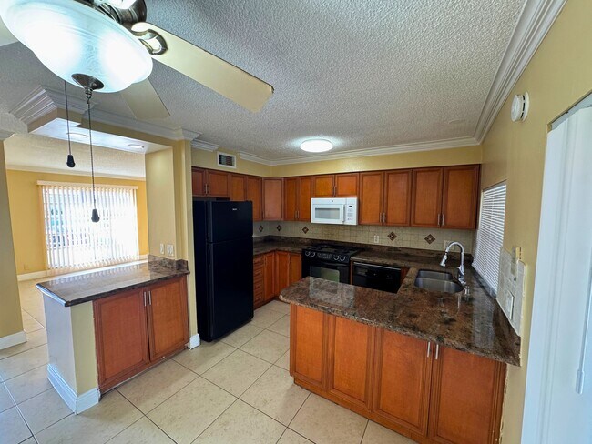 Building Photo - 4415 Treehouse Ln