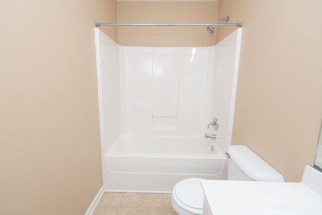 Building Photo - Former model home in highly sought after B...