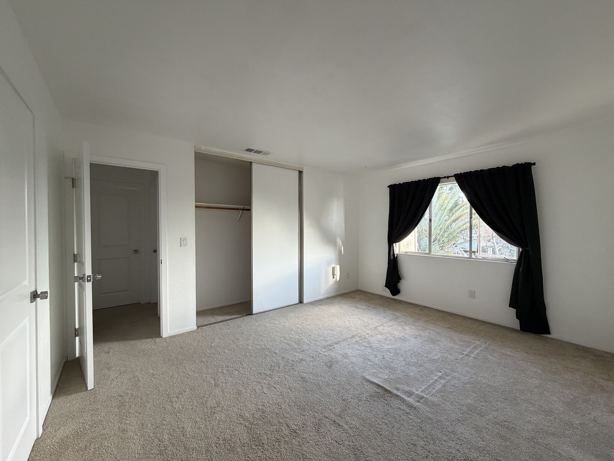 Building Photo - 3641 Clayton Rd