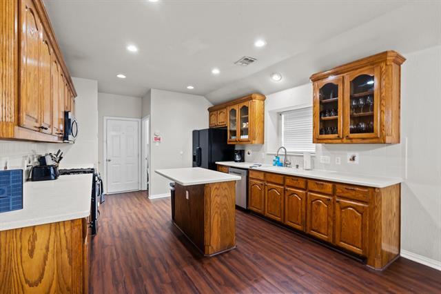 Building Photo - 3740 Regency Cir