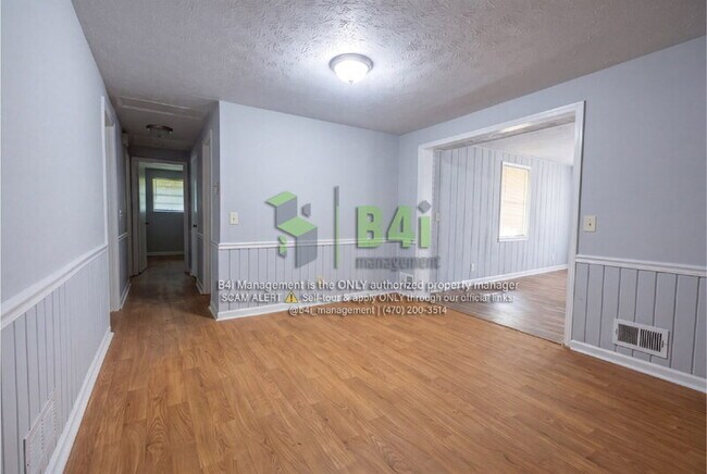 Building Photo - 6331 Garnet Dr
