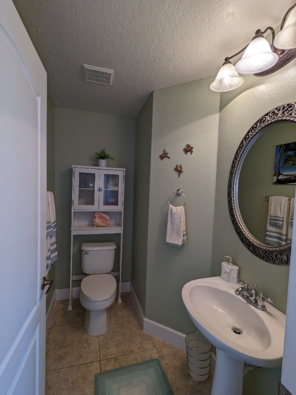 Building Photo - 1340 Talon Way