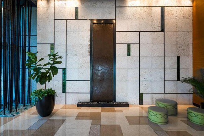 Building Photo - 6899 Collins Ave