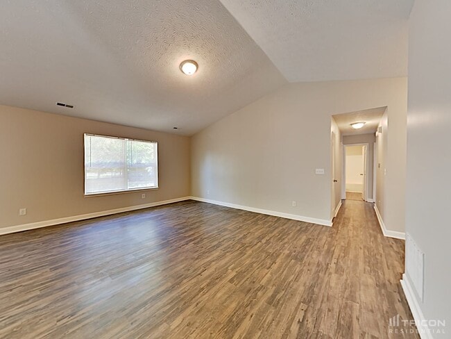 Building Photo - 12758 Sovereign Ln