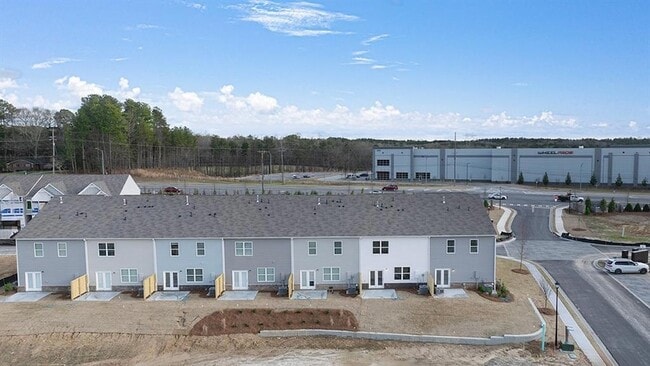 Building Photo - 3131 Greyton Dr