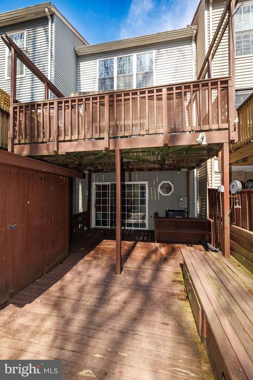 Building Photo - 7248 Stover Dr
