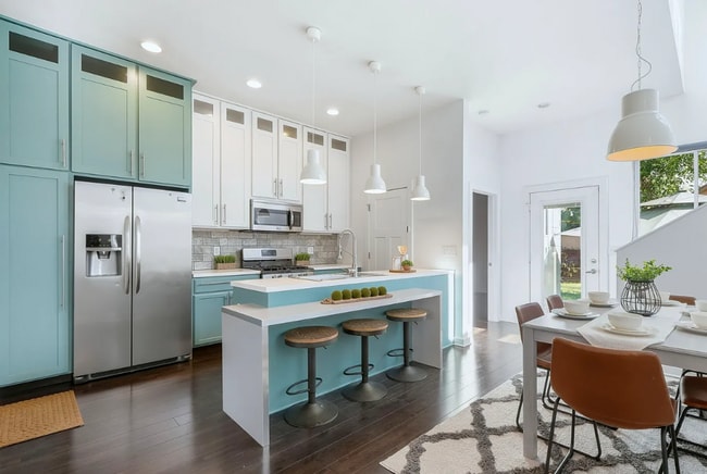 Building Photo - Beautiful 3 Bedroom 2.5 Bathroom Home!