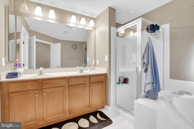 Building Photo - 41904 Cinnabar Square