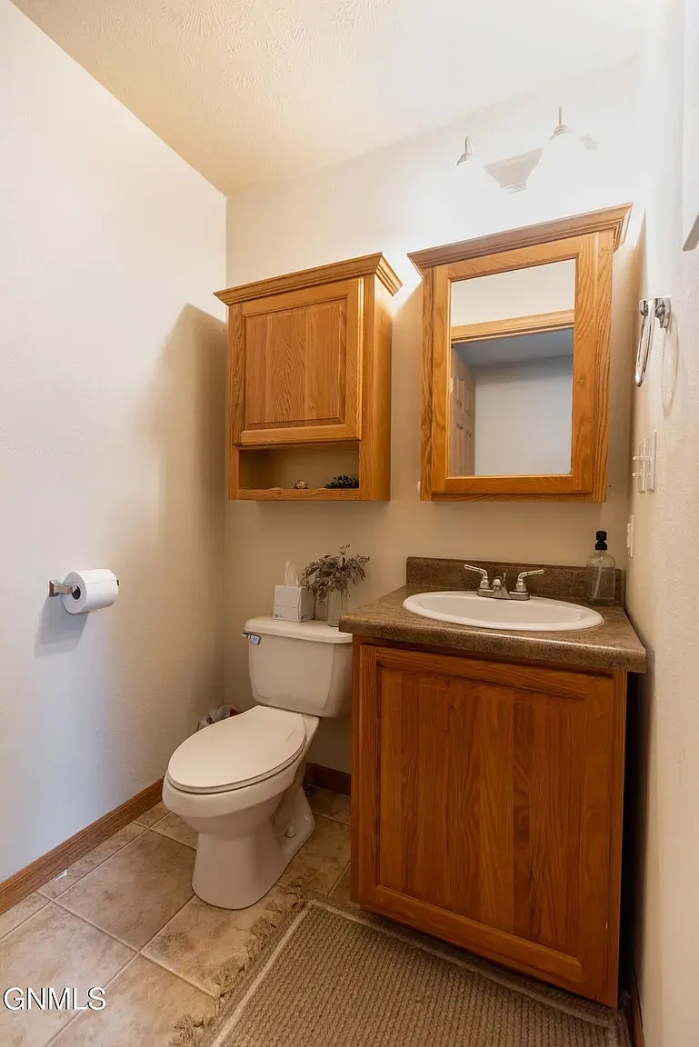 Living Room Guest Bathroom 1/2 Bath - 408 S Washington St