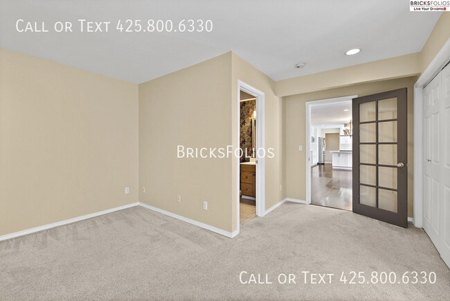 Building Photo - Luxurious 5-bedroom home in Sammamish with...