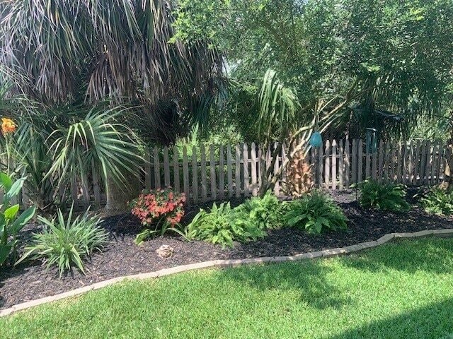 Building Photo - 4111 Isla Del Sol Dr