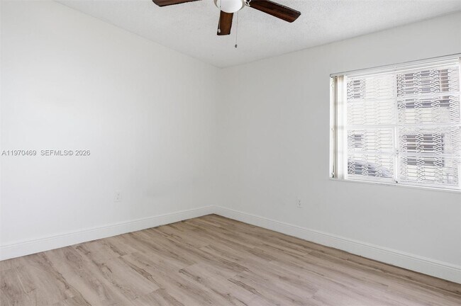 Building Photo - 3001 SW 2nd St