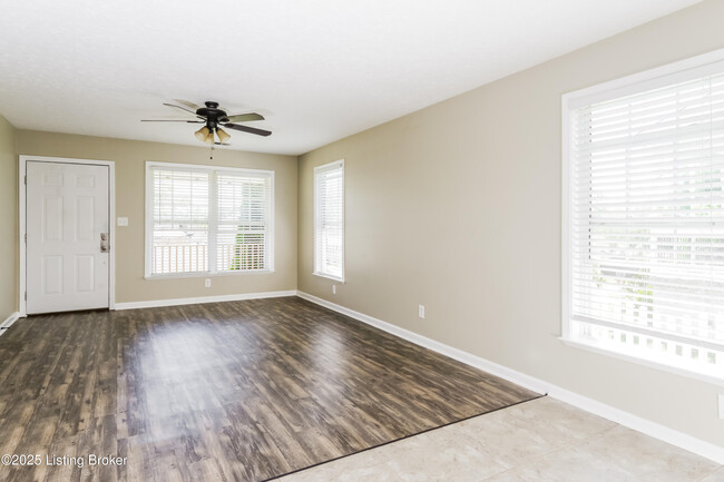 Building Photo - 6607 Glastonburg Ln