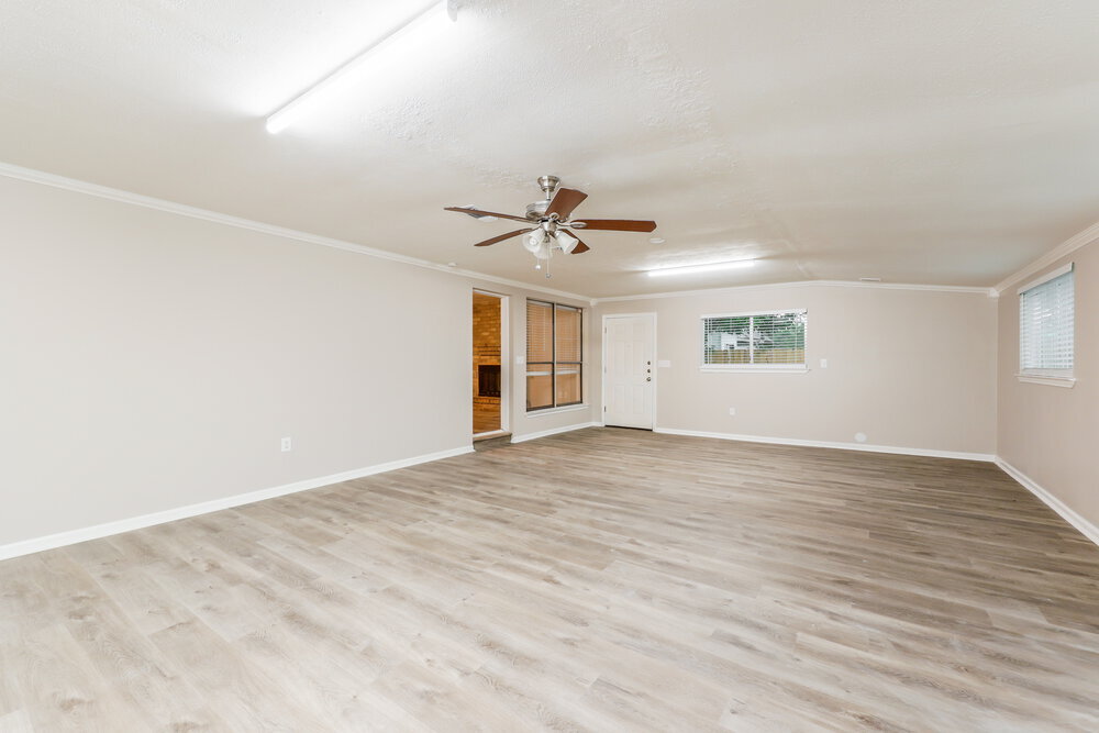 Building Photo - 4018 Oak Run Dr