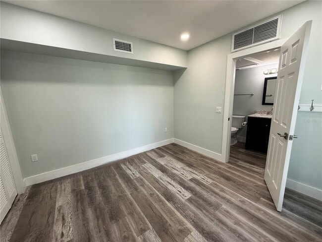 Building Photo - 201 Medallion Blvd